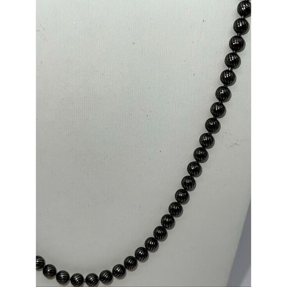 Vintage Amway Silver Plate Heavy Bead Chain Necklace 28 Inches Long Classic Styl - Picture 3 of 6